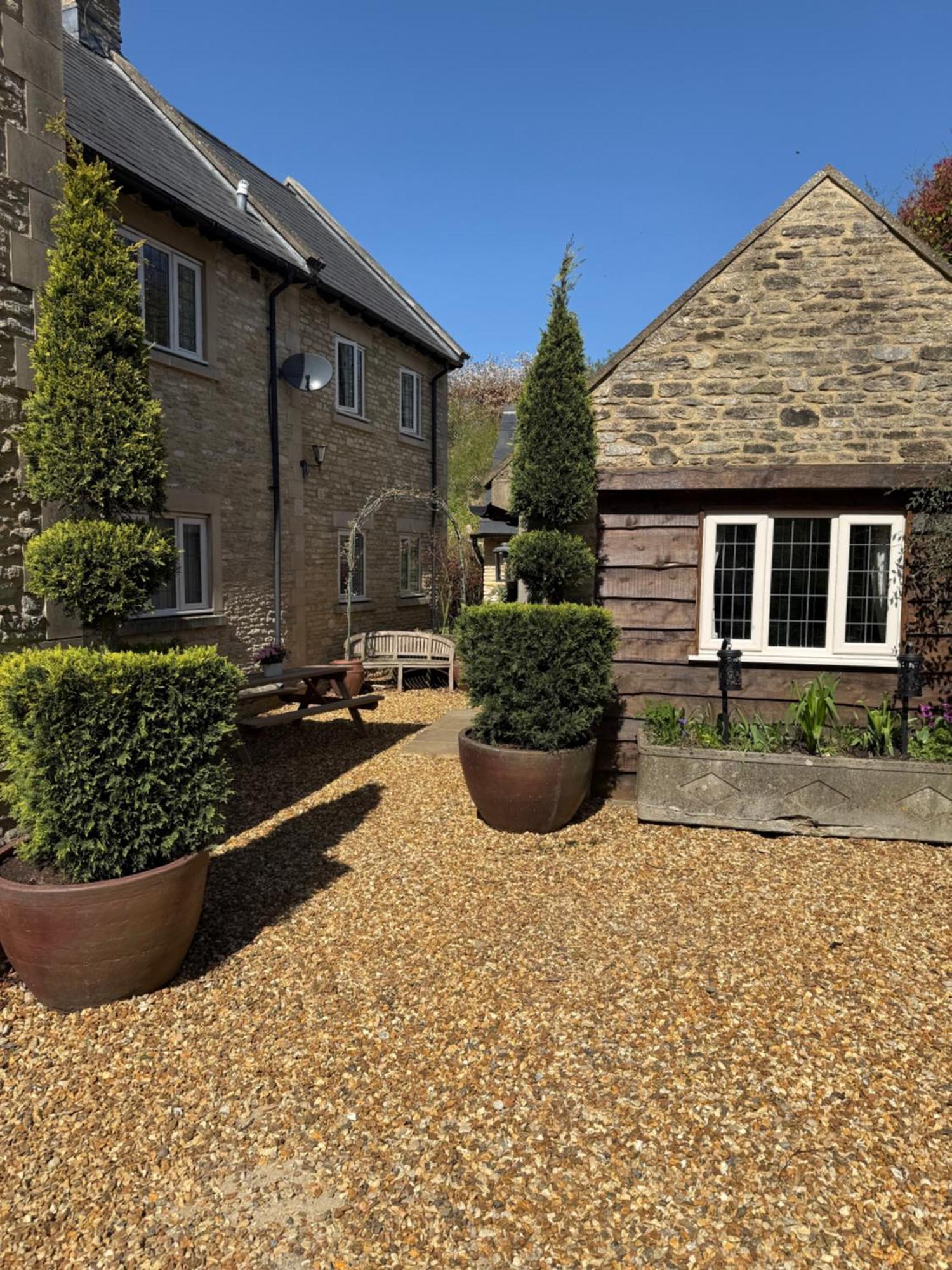 Mulberry House Farm Mulberry Lodge Chippenham  Dış mekan fotoğraf